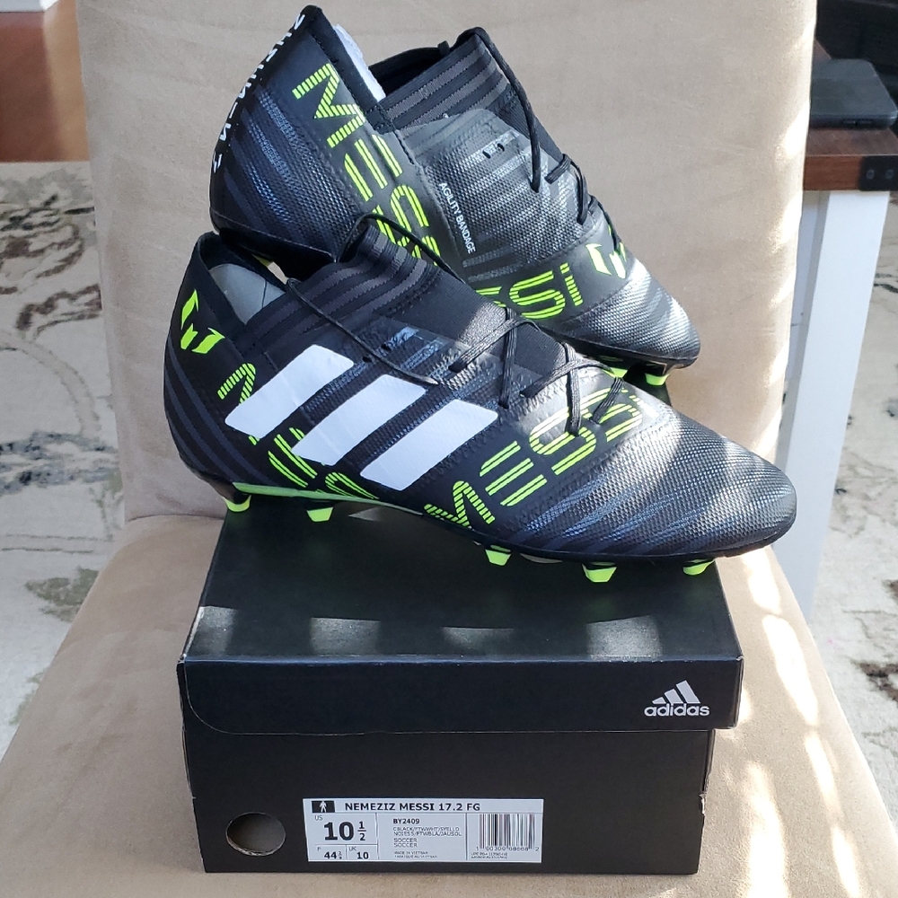 Adidas | Nemeziz Messi 17.2 FG Black and White Soccer Cleats NWT